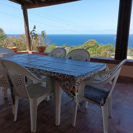 カステッランマーレ・デル・ゴルフォ La Terrazza Su Pispisaヴィラ エクステリア 写真